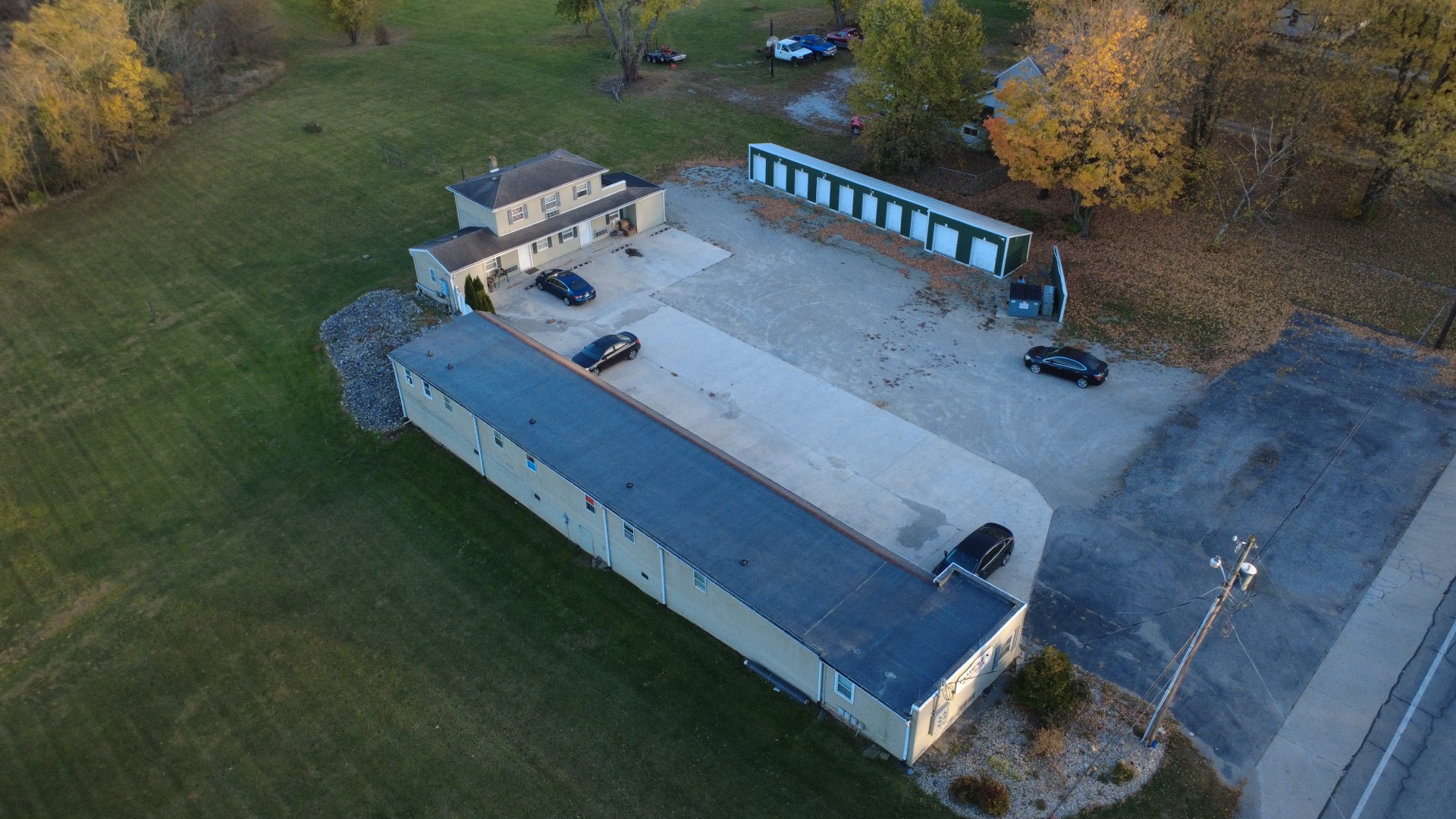 The Complex - Hartford City, IN | DJM Investments