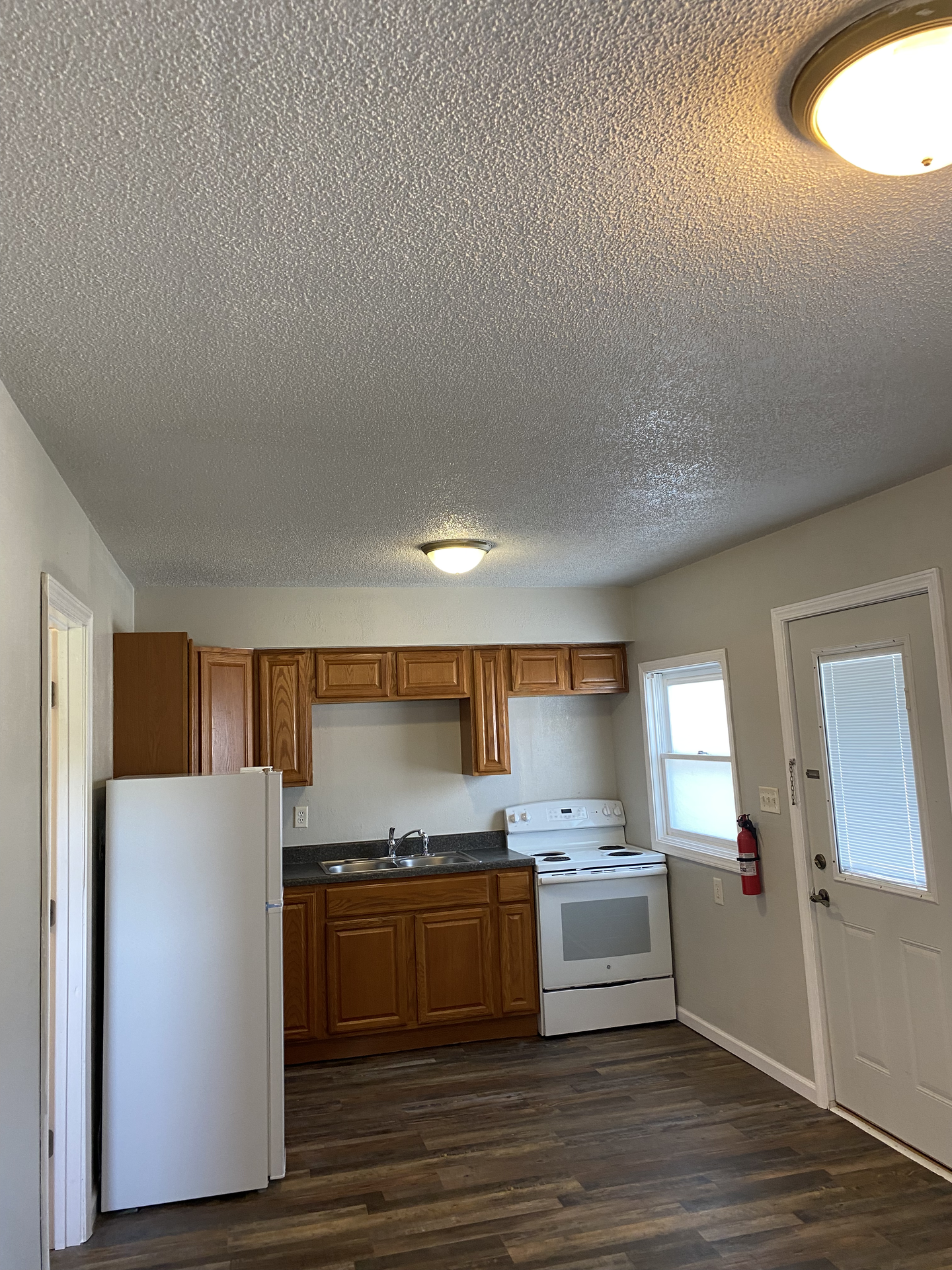 The Complex - Thumbnail 7