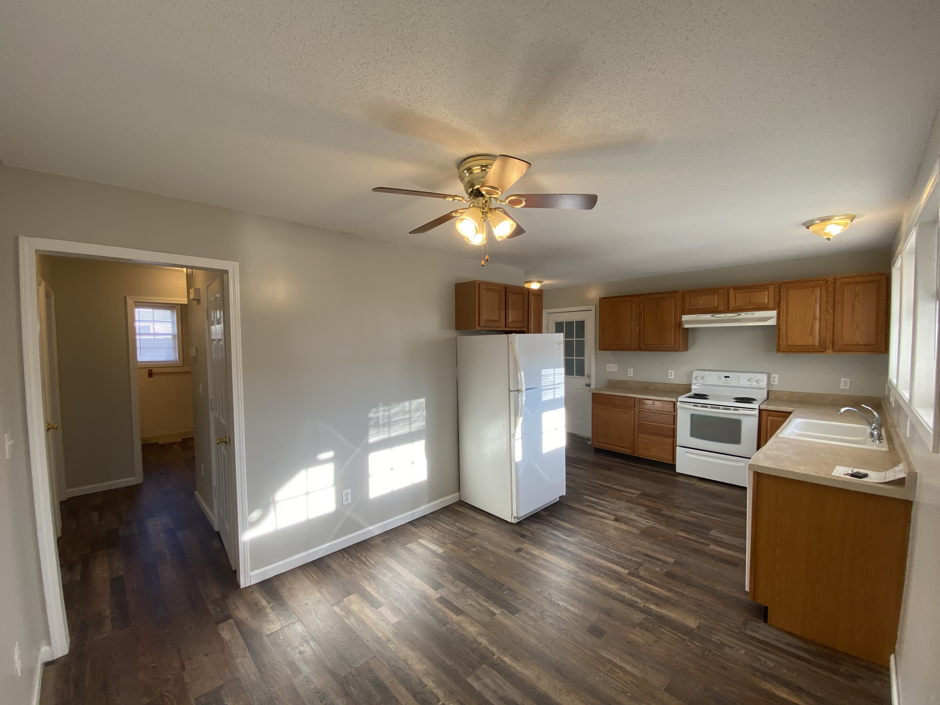 Franklin Street Duplexes - Thumbnail 8