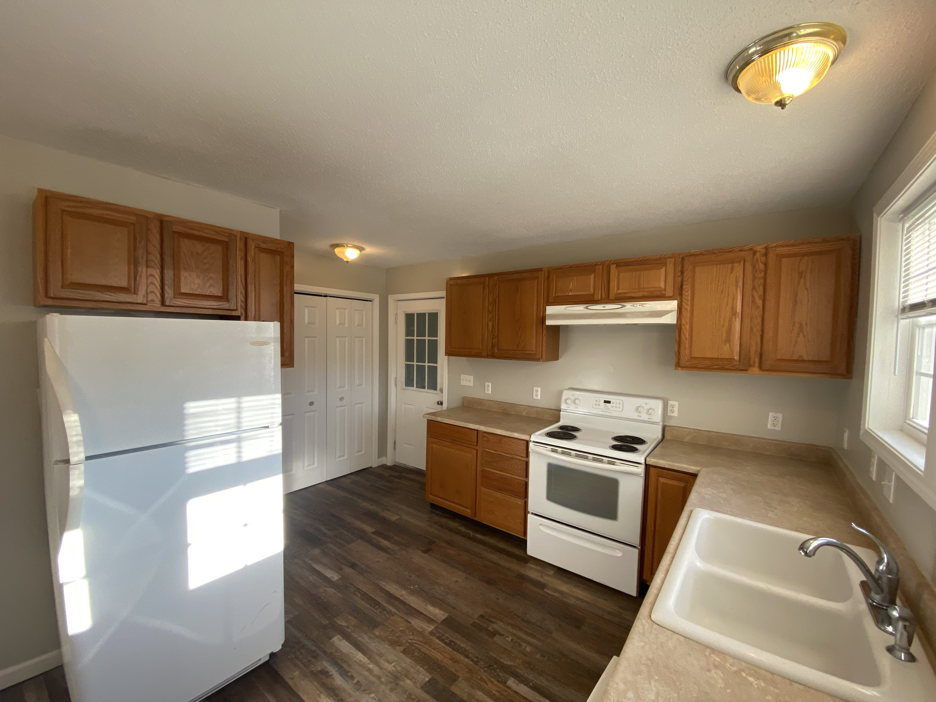 Franklin Street Duplexes - Thumbnail 9