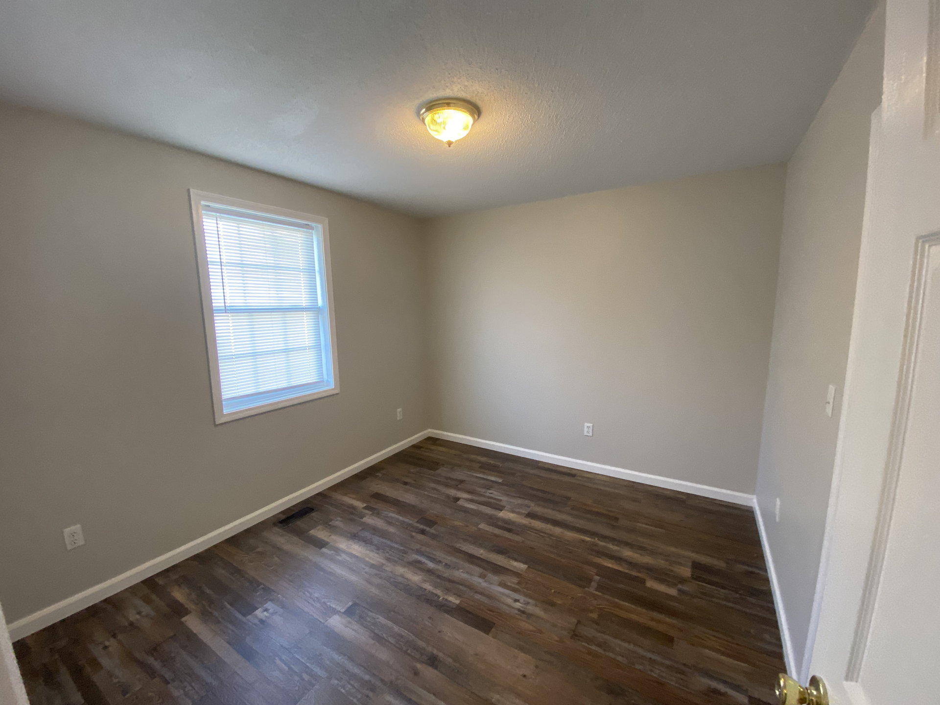 Franklin Street Duplexes - Thumbnail 15